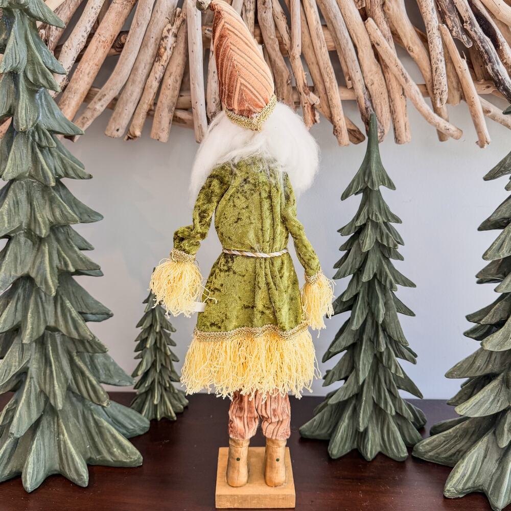 Vintage Folk Art Belsnickle Tabletop Decor-Fluffy Beard-Green Velvet Cloak-21"H - Picture 5 of 9